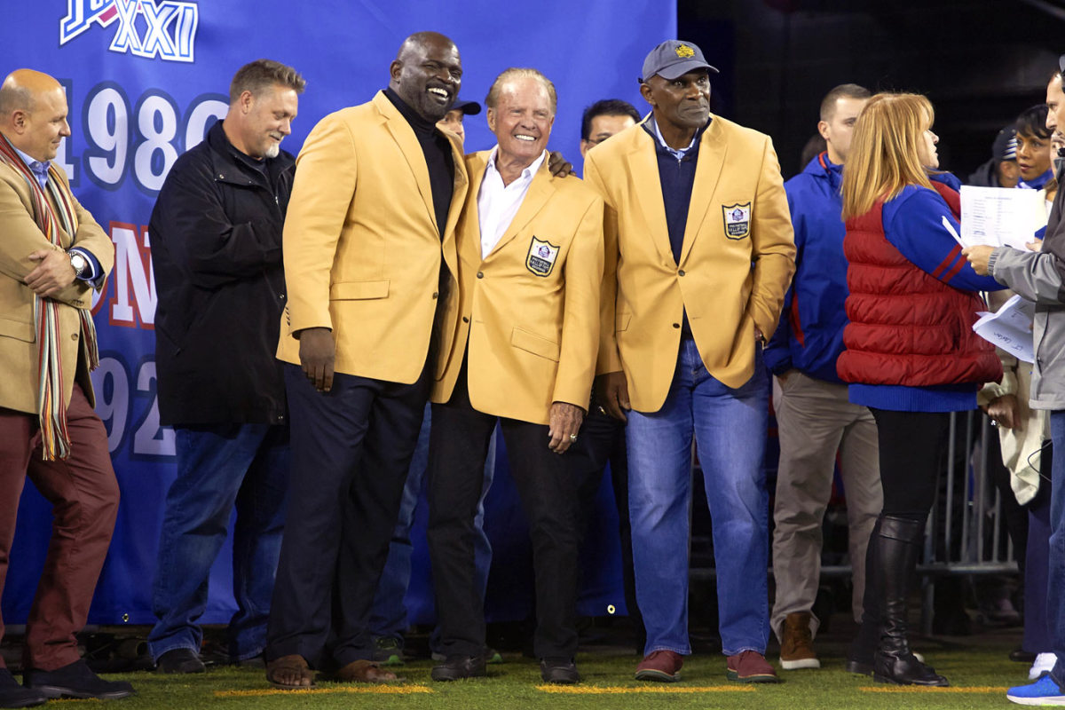 2014-1103-Lawrence-Taylor-Frank-Gifford-Harry-Carson-X158895_TK1_0252.jpg