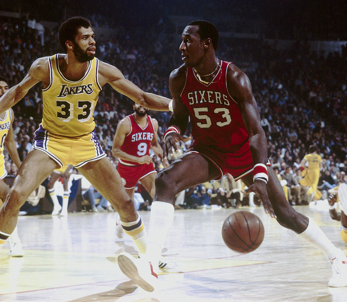 Darryl Dawkins: former Sixers, Nets star dead at age 58 - Sports Illustrated