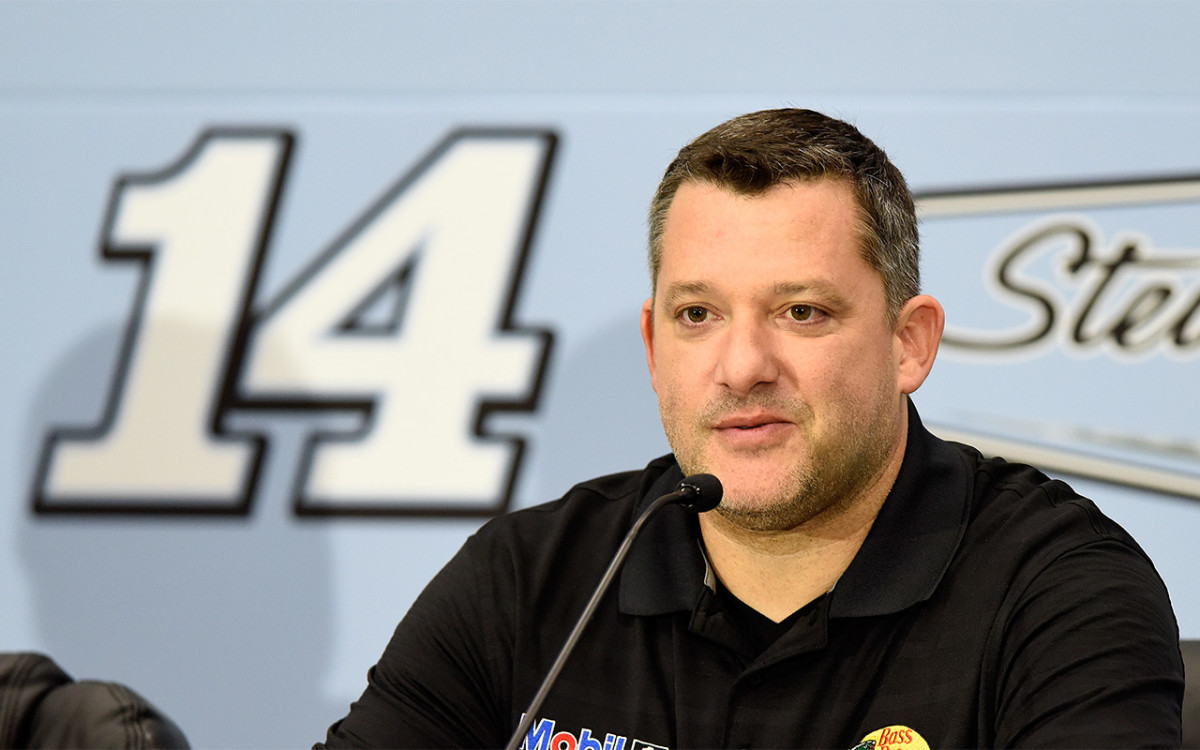 Tony Stewart officially announces retirement after 2016 Sports