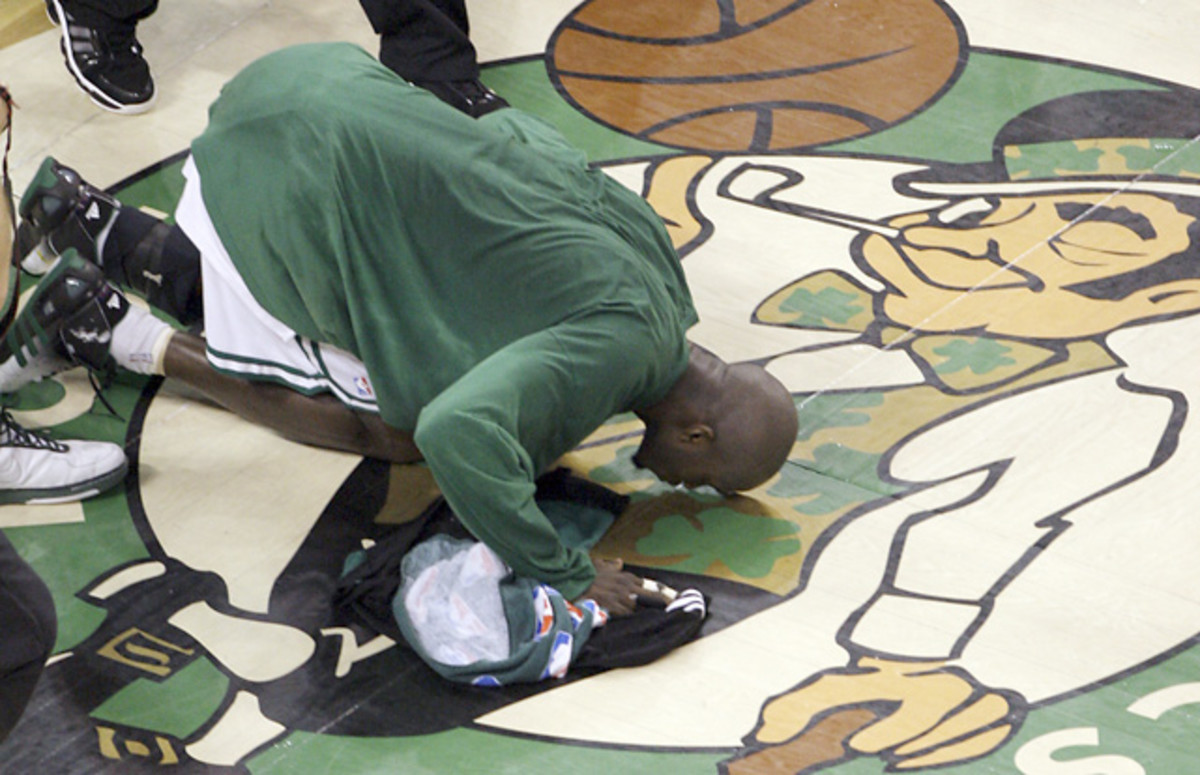 Kevin Garnett and Celtics Logo