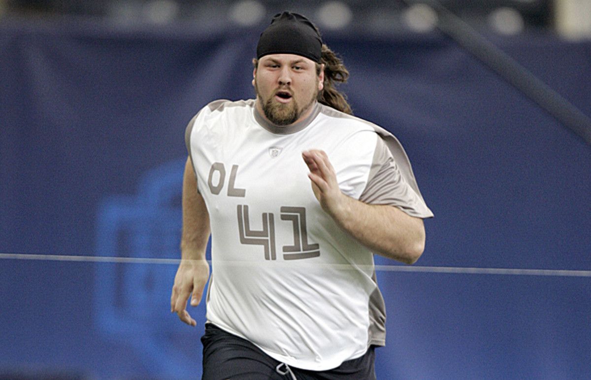 Schwartz running the 40 at the 2008 combine. (Michael Conroy/AP)