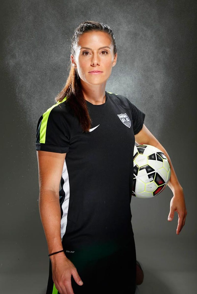 Ali-Krieger-X159570_TK1_0722_0.jpg