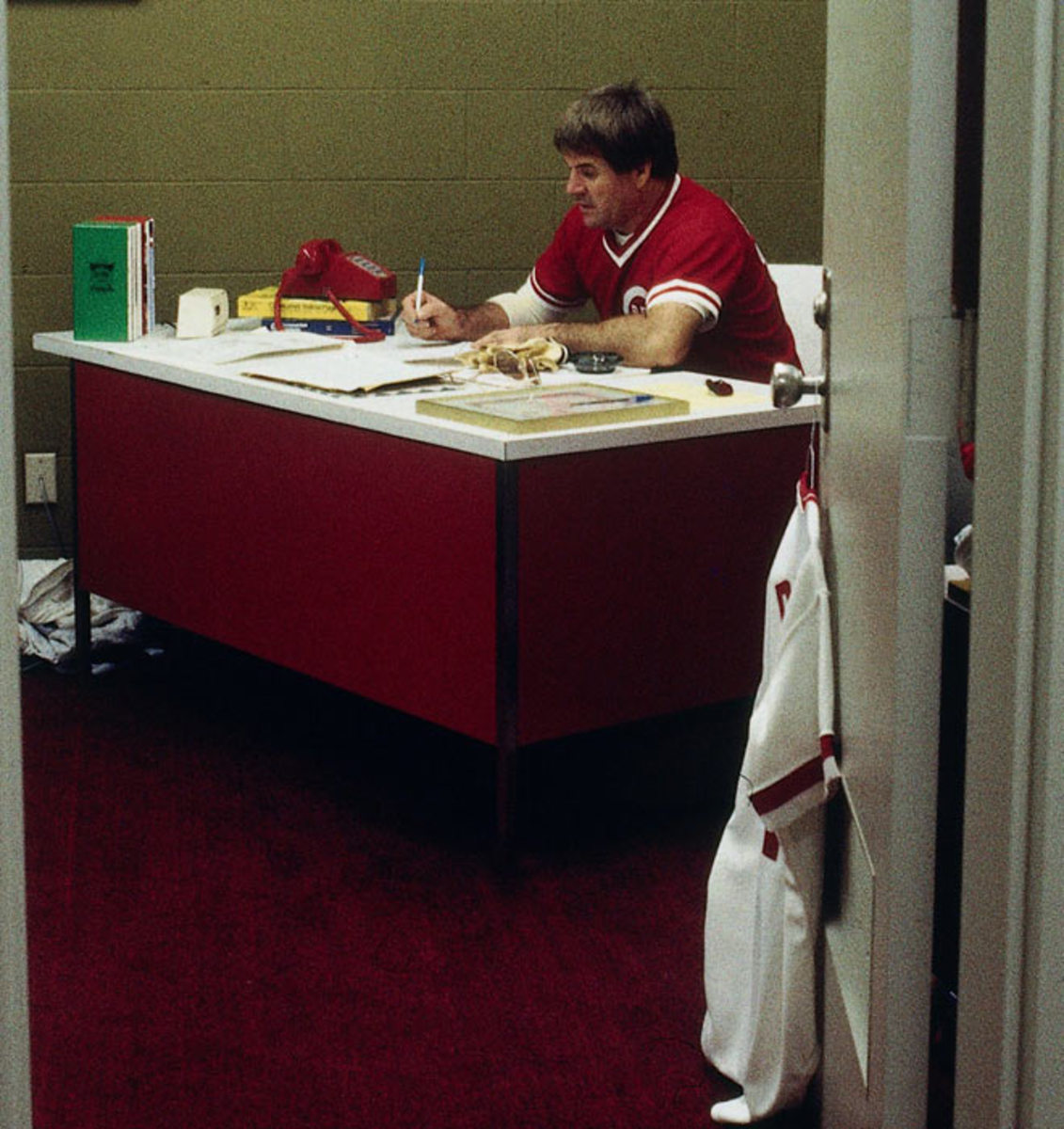 pete-rose-72435934.jpg