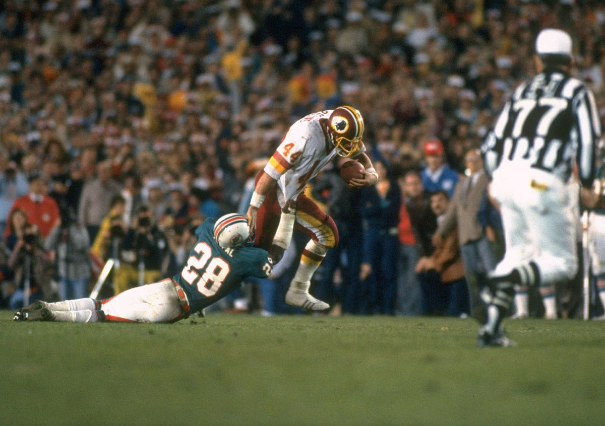 1983-Redskins-Dolphins-John-Riggins-05832832.jpg
