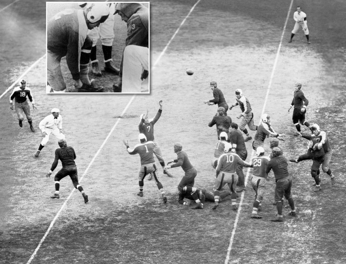 1934-Giants-Bears-Sneakers-Game.jpg