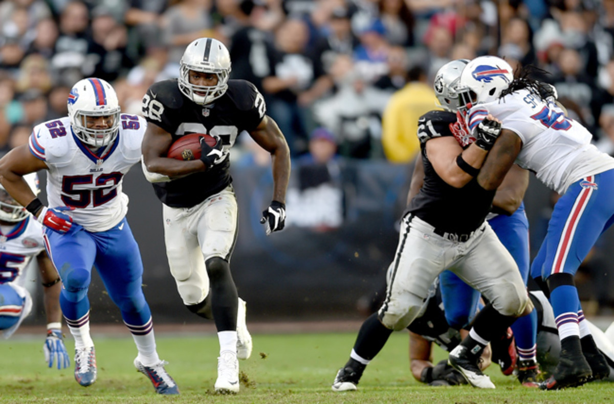 The passing attack is on its way. Can Latavius Murray carry the running game to bigger and better things? (Thearon W. Henderson/Getty Images)