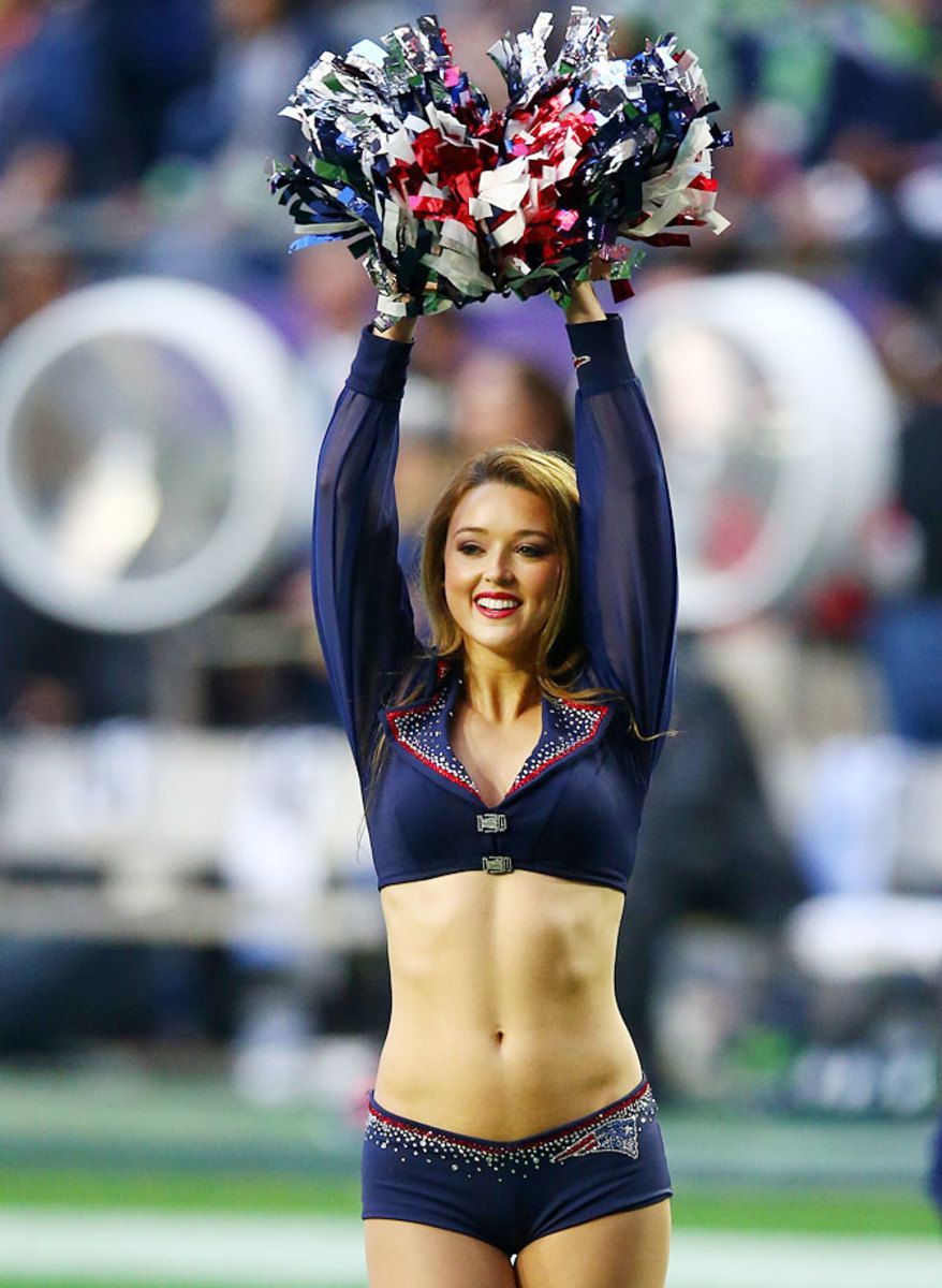 Super-Bowl-XLIX-New-England-Patriots-cheerleaders-462636146.jpg