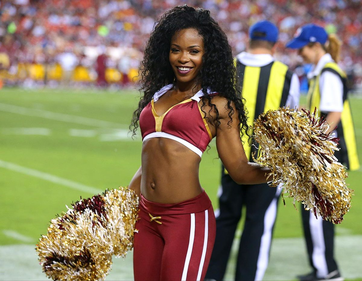 Washington-Redskins-cheerleaders-BEA_4095A.jpg