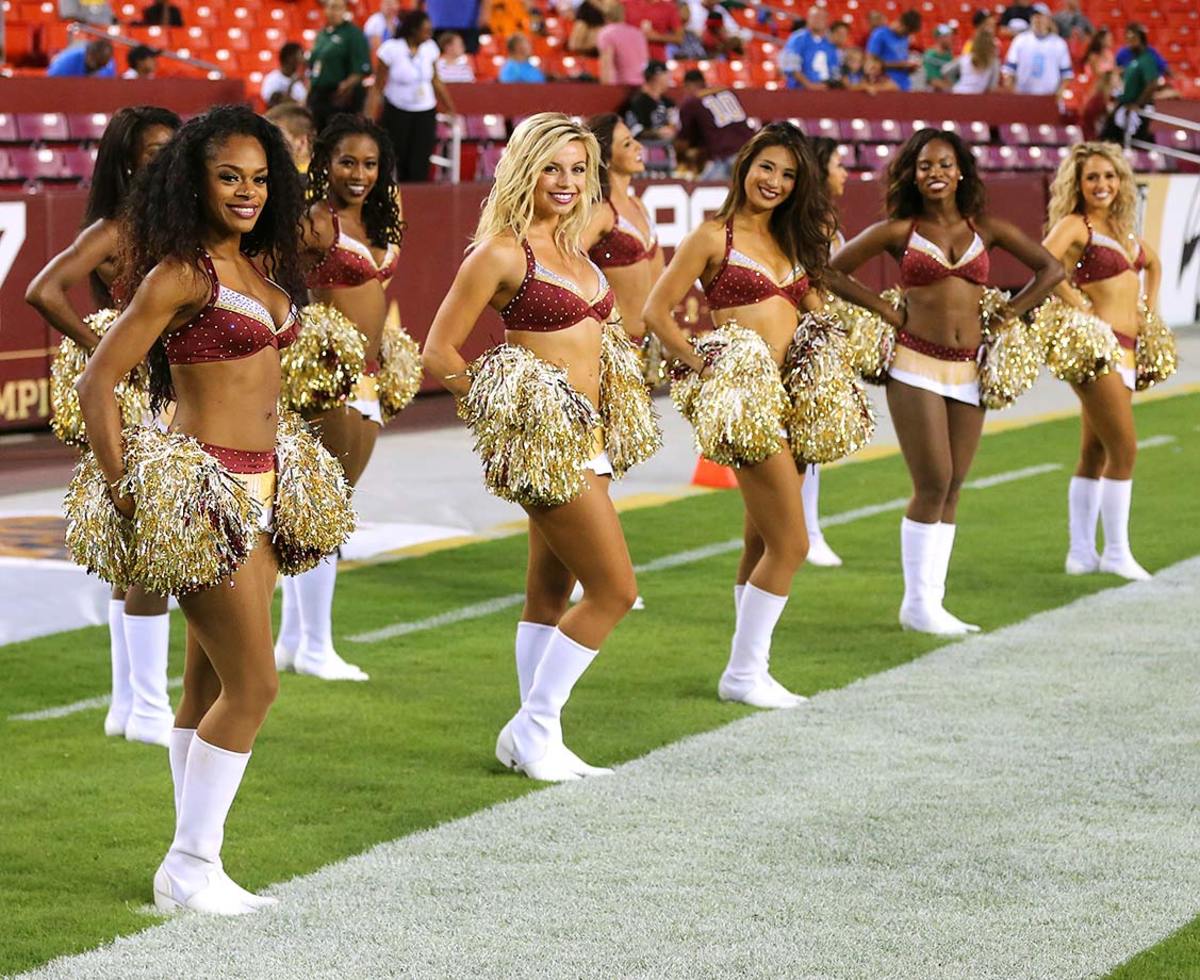 Washington-Redskins-cheerleaders-BEA_0514A.jpg