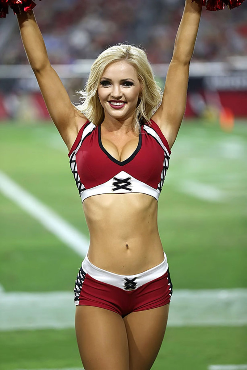 Arizona-Cardinals-cheerleaders-XYP_1626.jpg
