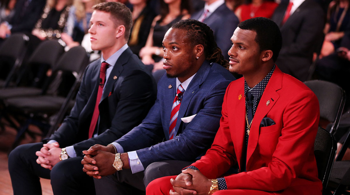 Alabama's Derrick Henry (center) beat out Stanford's Christian McCaffrey (left) and Clemson's Deshaun Watson to win the 2015 Heisman Trophy.