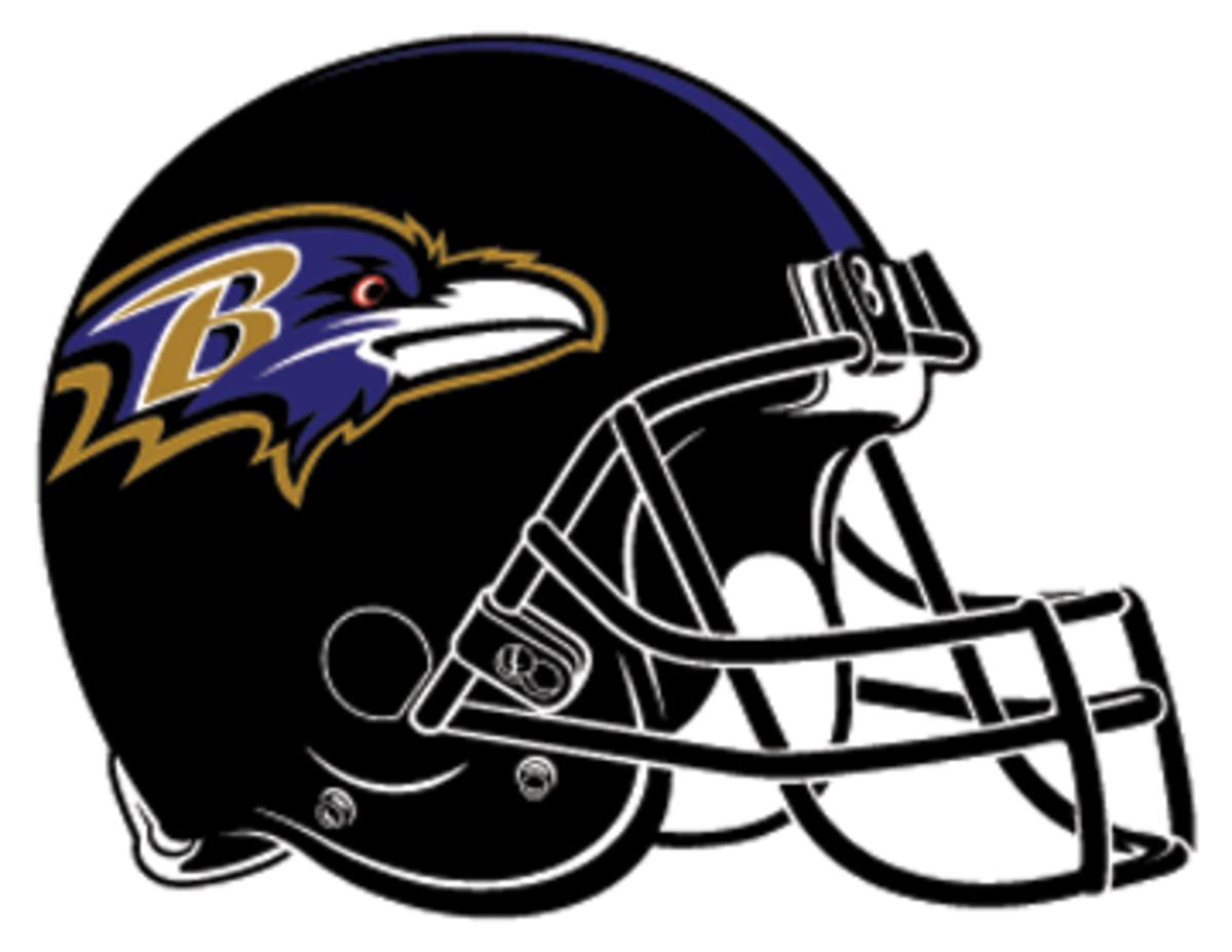 ravens-helmet-360