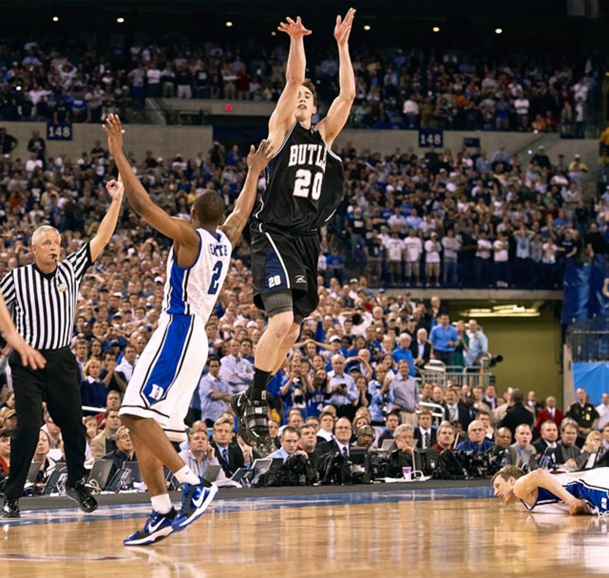 140317133946-05-butler-gordon-hayward-duke-opte-7241-rawfinal-single-image-cut.jpg