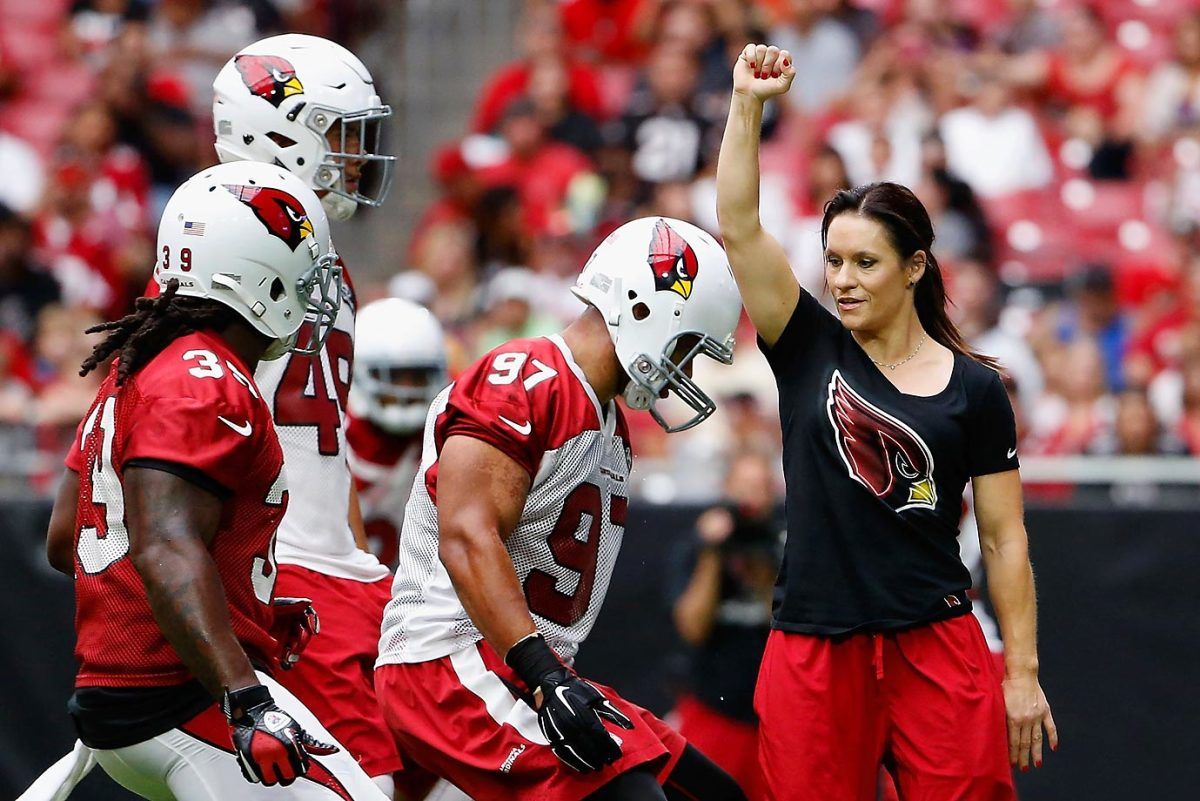 Jen-Welter-482687512.jpg