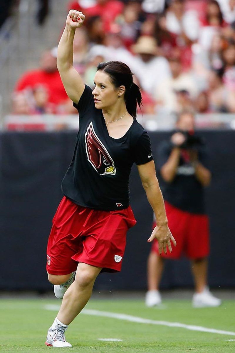 Jen-Welter-482687542.jpg