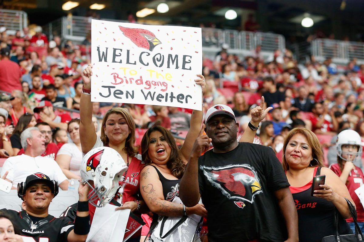 Jen-Welter-482688092.jpg