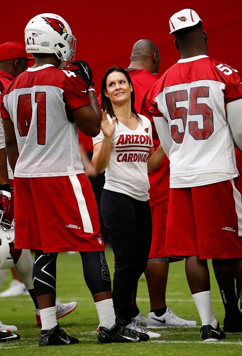 Jen-Welter-482795714.jpg