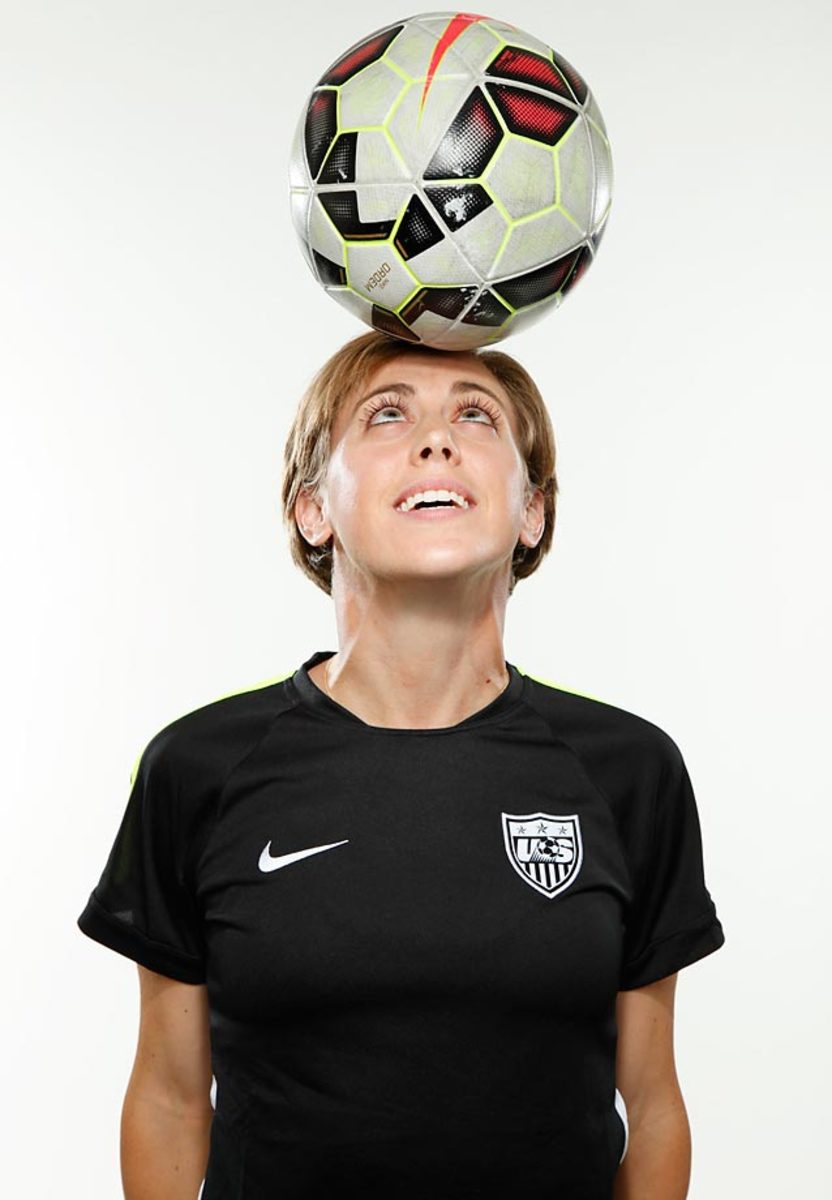 Meghan-Klingenberg-X159570_TK1_0249.jpg