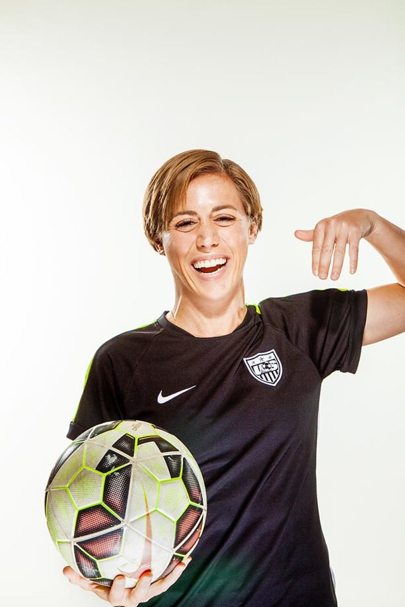 meghan-klingenberg-X159570_TK1_0271.jpg