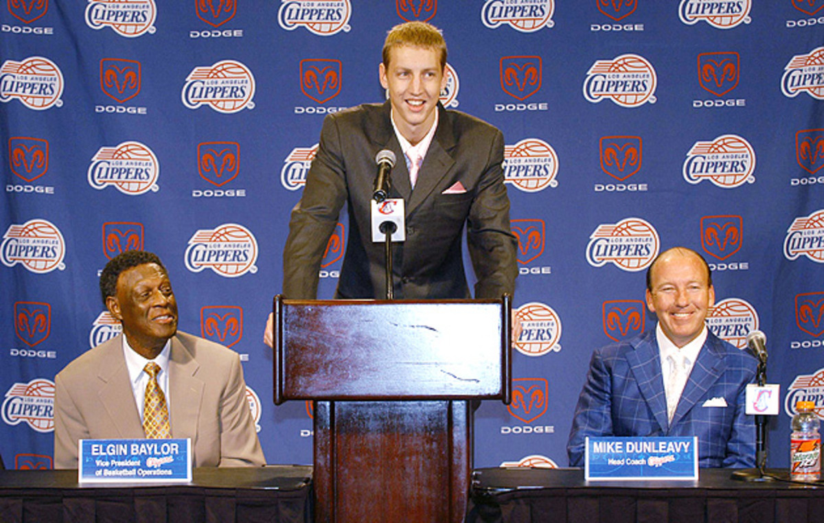 yaroslav-korolev-nba-draft-bust-clippers-2005.jpg