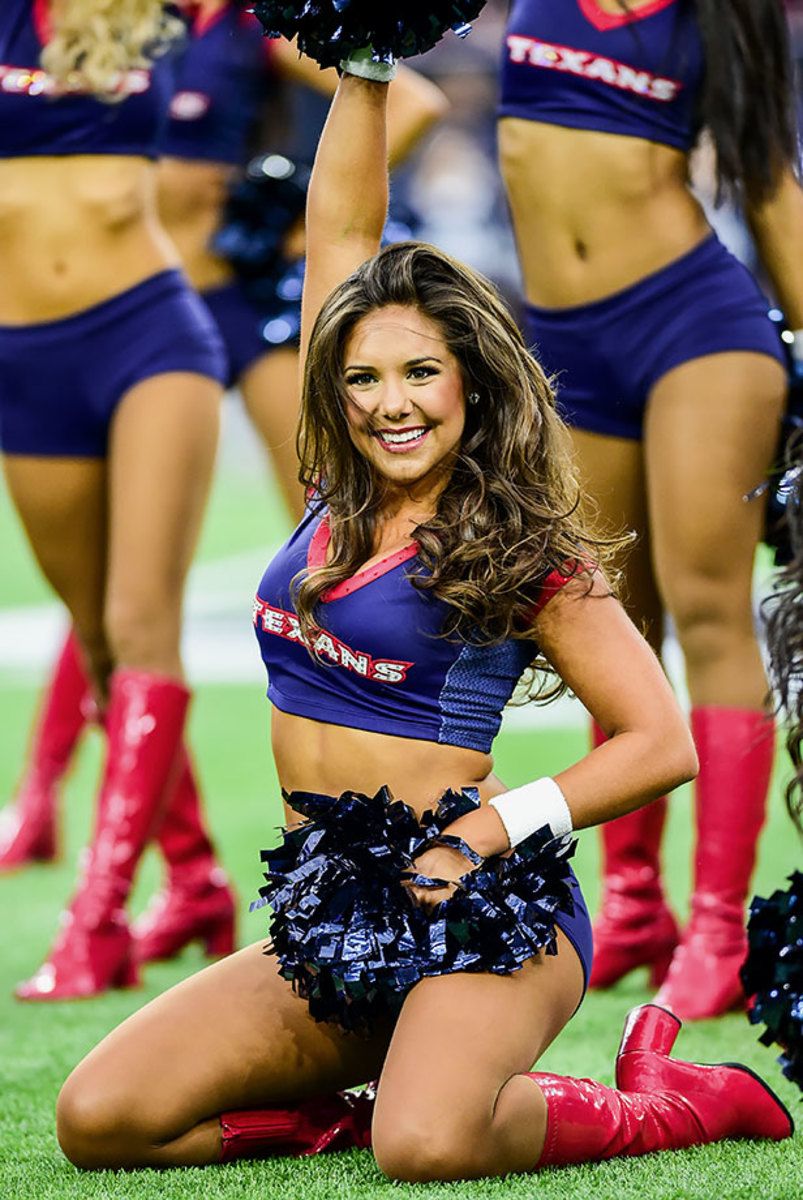 Houston-Texans-cheerleaders-DEL151101_Titans_vs_Texans_072.jpg