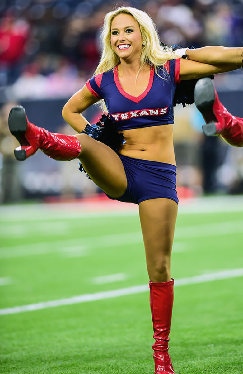 Houston-Texans-cheerleaders-DEL151101_Titans_vs_Texans_056.jpg
