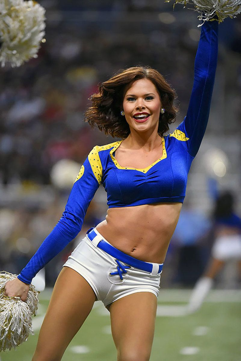 St-Louis-Rams-cheerleaders-164110115_3349_49ers_at_Rams.jpg