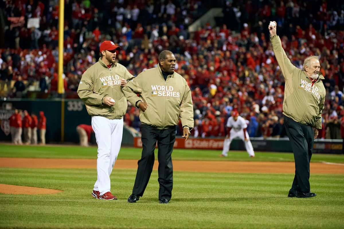 2011-1019-Adam-Wainwright-Bob-Gibson-Bruce-Sutter-op1x-35464.jpg