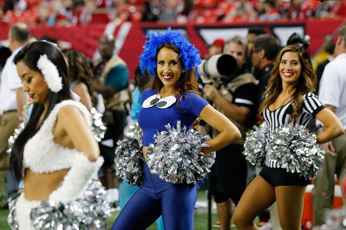 Atlanta-Falcons-cheerleaders-AP_851186614276.jpg