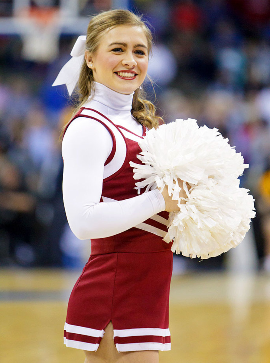 Indiana-cheerleaders-CBG1503201496_Wichita_State_v_Indiana.jpg