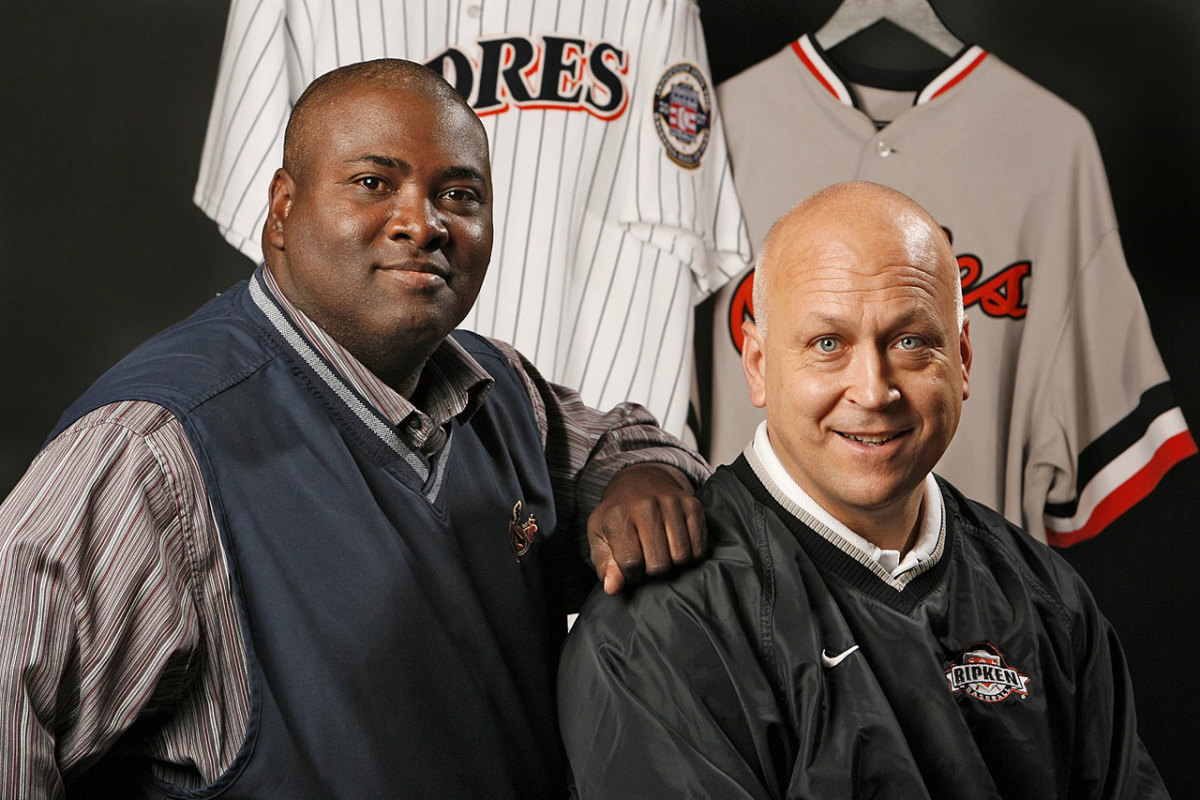 2007-0421-Tony-Gwynn-Cal-Ripken-Jr-016951418_0.jpg