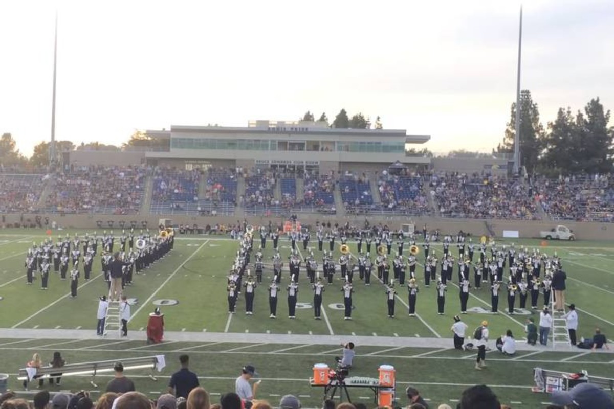 UC Davis marching band performs Super Smash Bros. halftime show