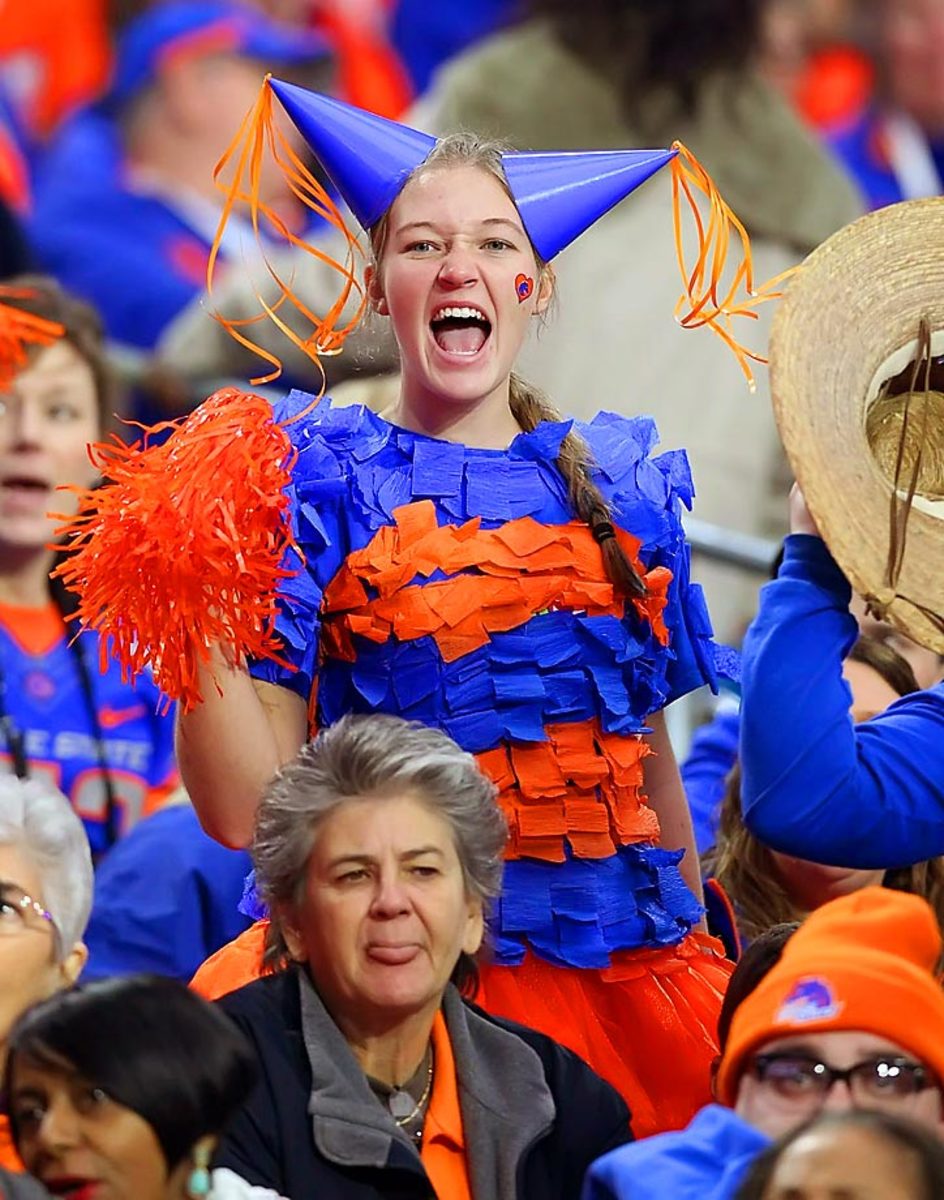 Boise_State_Superfans-YP4_8466new.jpg