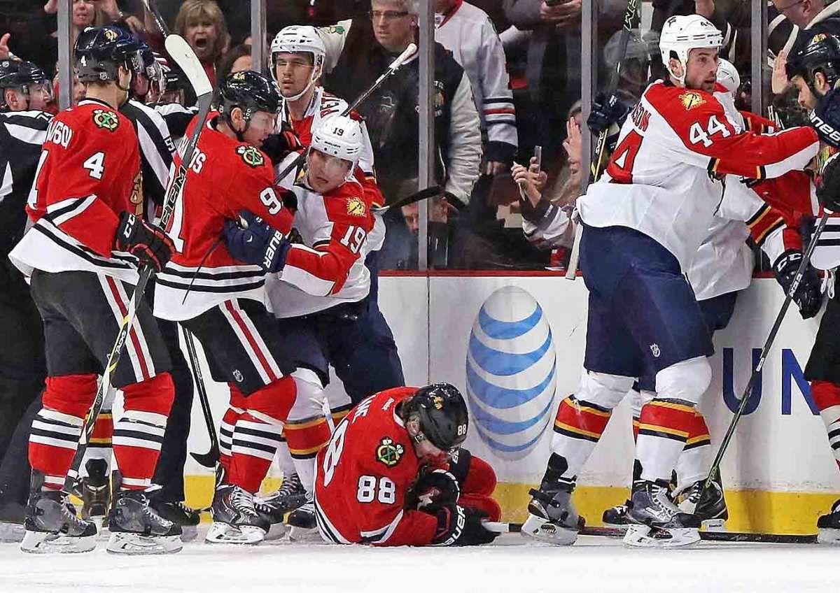 blackhawks-6-Jonathan-Daniel.jpg