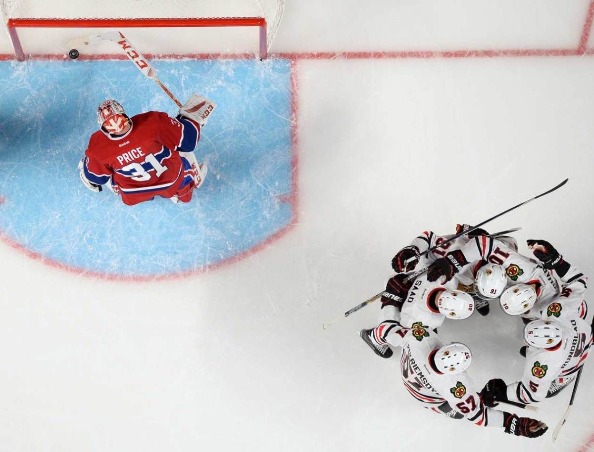 blackhawks-3-Francois-Lacasse-NHLI-.jpg