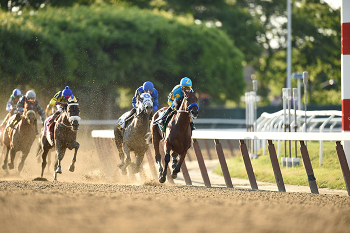 american-pharoah-leads.jpg