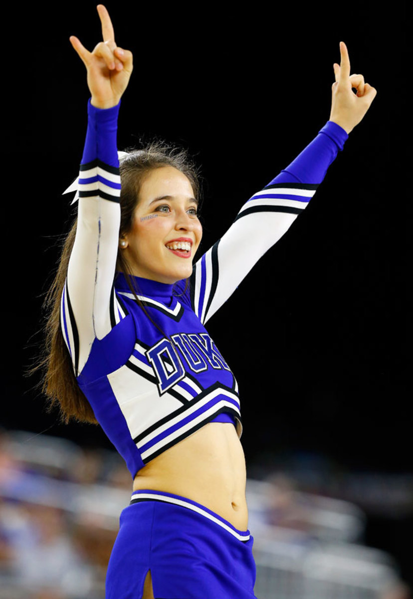 Duke-cheerleaders-467852064.jpg