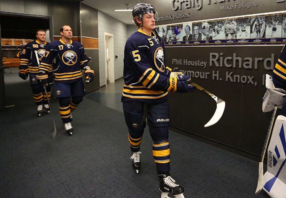 Jack-Eichel-hallway-wippert.jpg