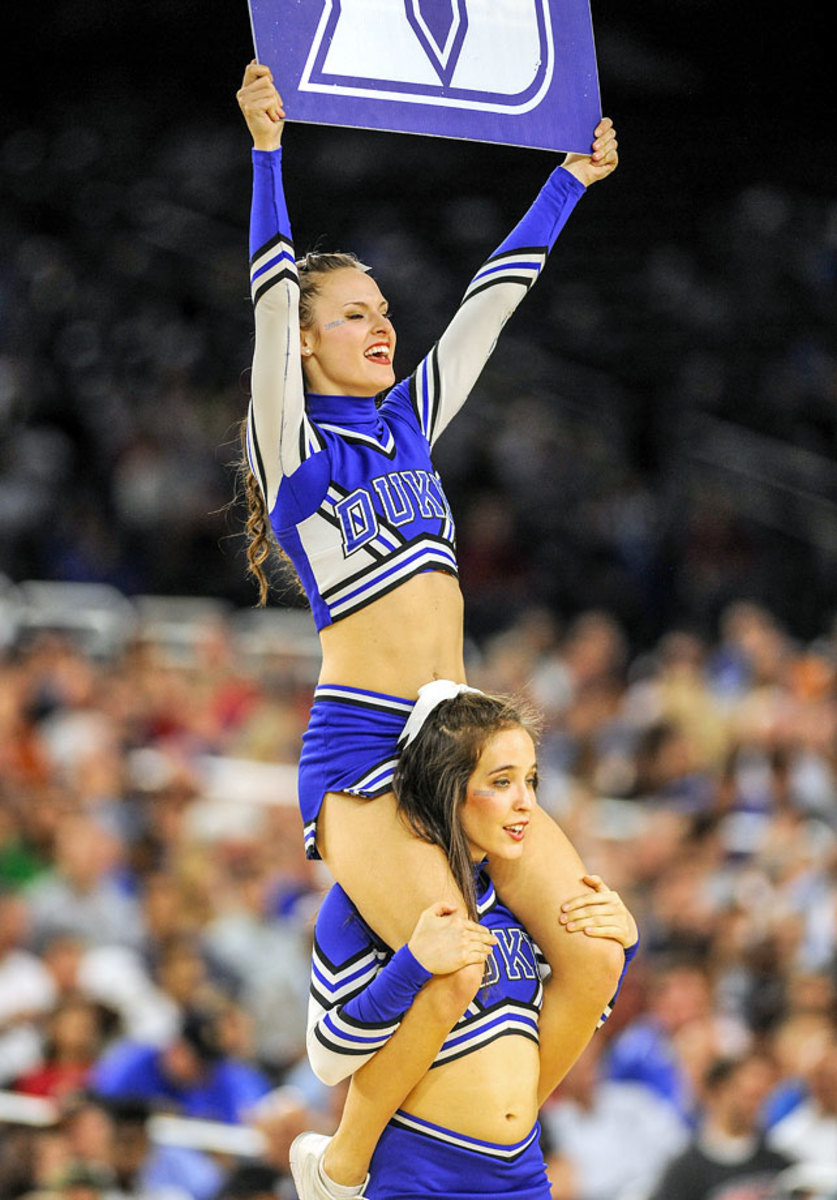 Duke-cheerleaders-DEL150327035_2015_Sweet_Sixteen_Duke_v.jpg