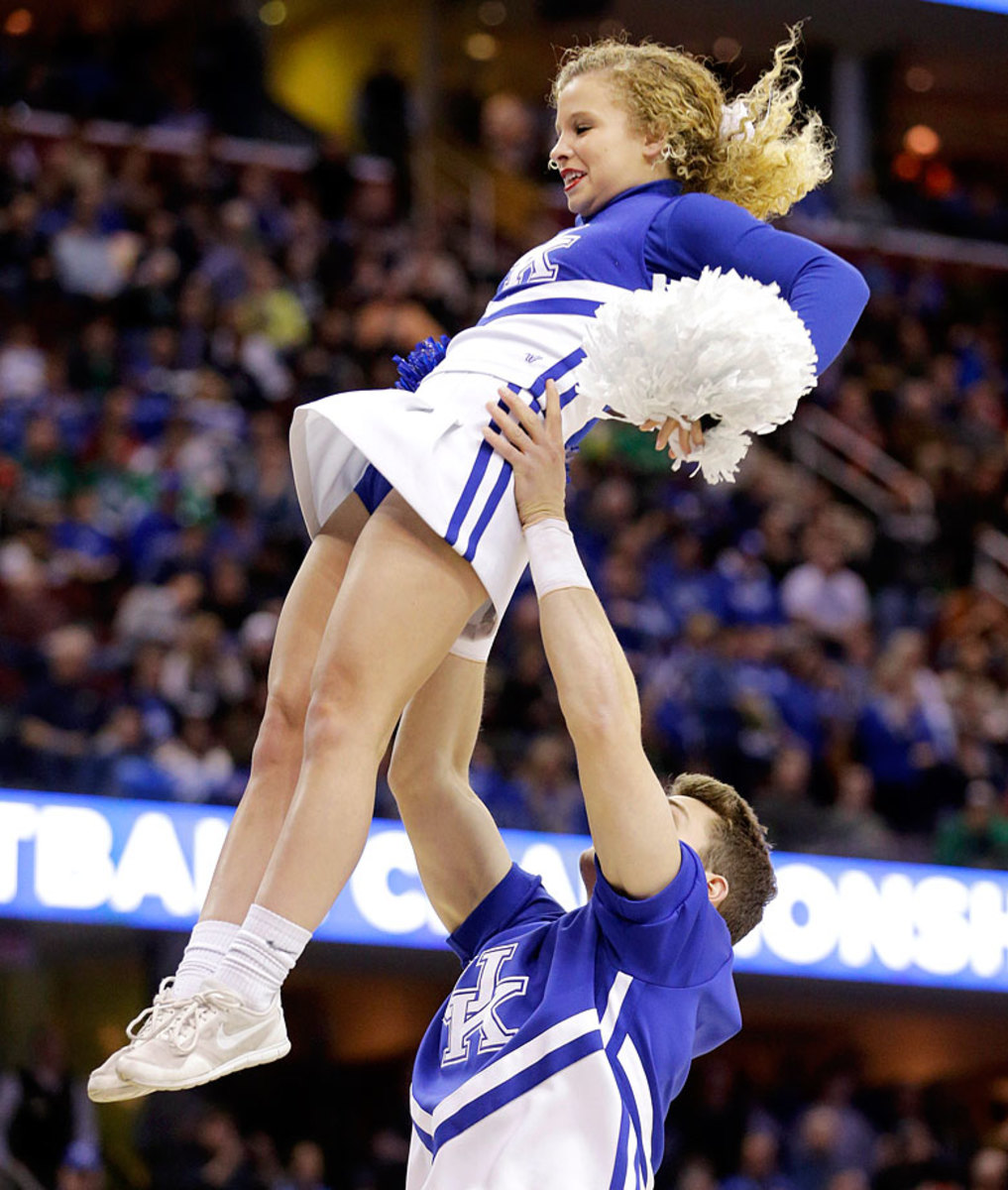 Kentucky-cheerleaders-16233e939c124ca5a3c880b99dbd728e-0.jpg