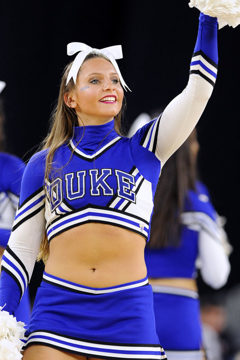 Duke-cheerleaders-467980736.jpg
