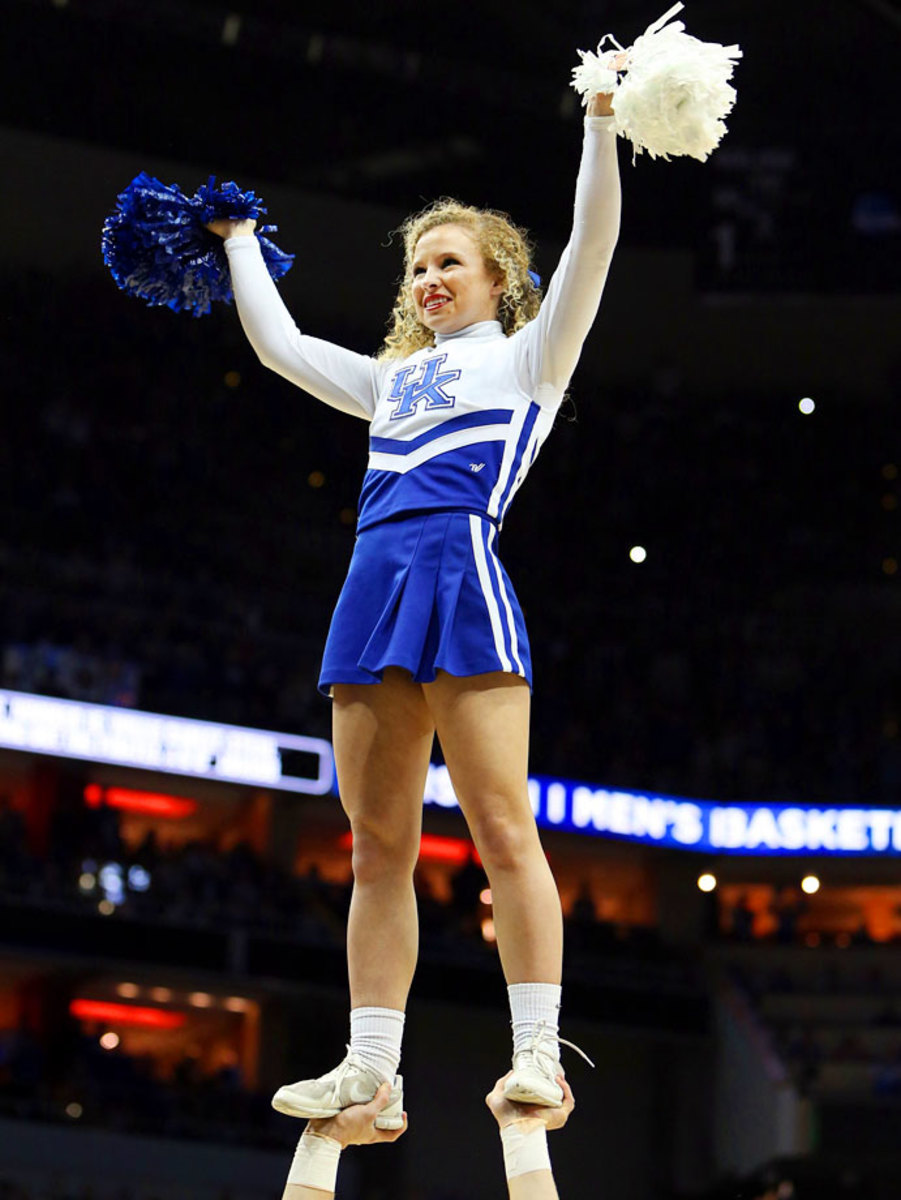 Kentucky-cheerleaders-383150319_Kentucky_v_Hampton003_0.jpg