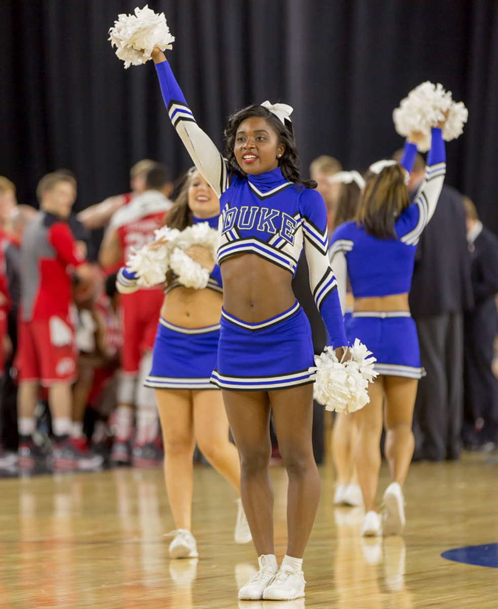 Duke-cheerleaders-DBA150327_Duke_vs_Utah16.jpg