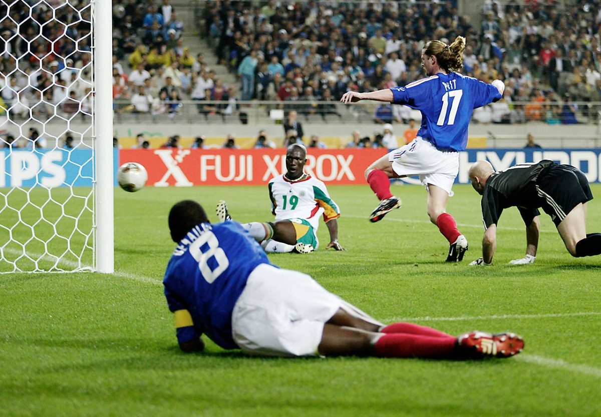 2002-papa-bouba-diop-goal-vs-france.jpg