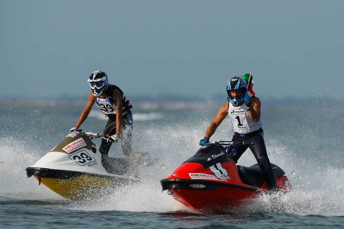 jet-skiing.jpg