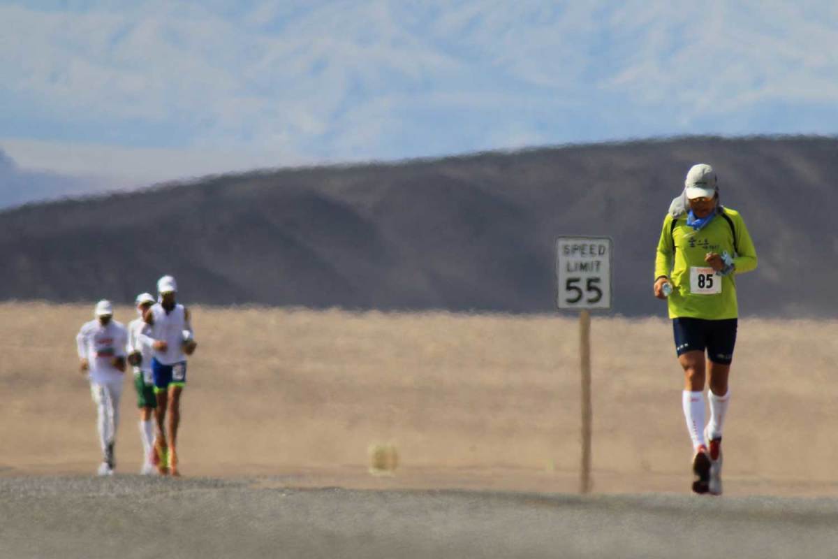 marathon-death-valley.jpg