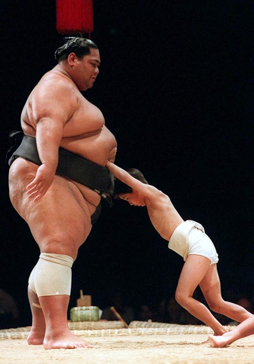 wacky-sumoMIL_CENT(22)_0.jpg