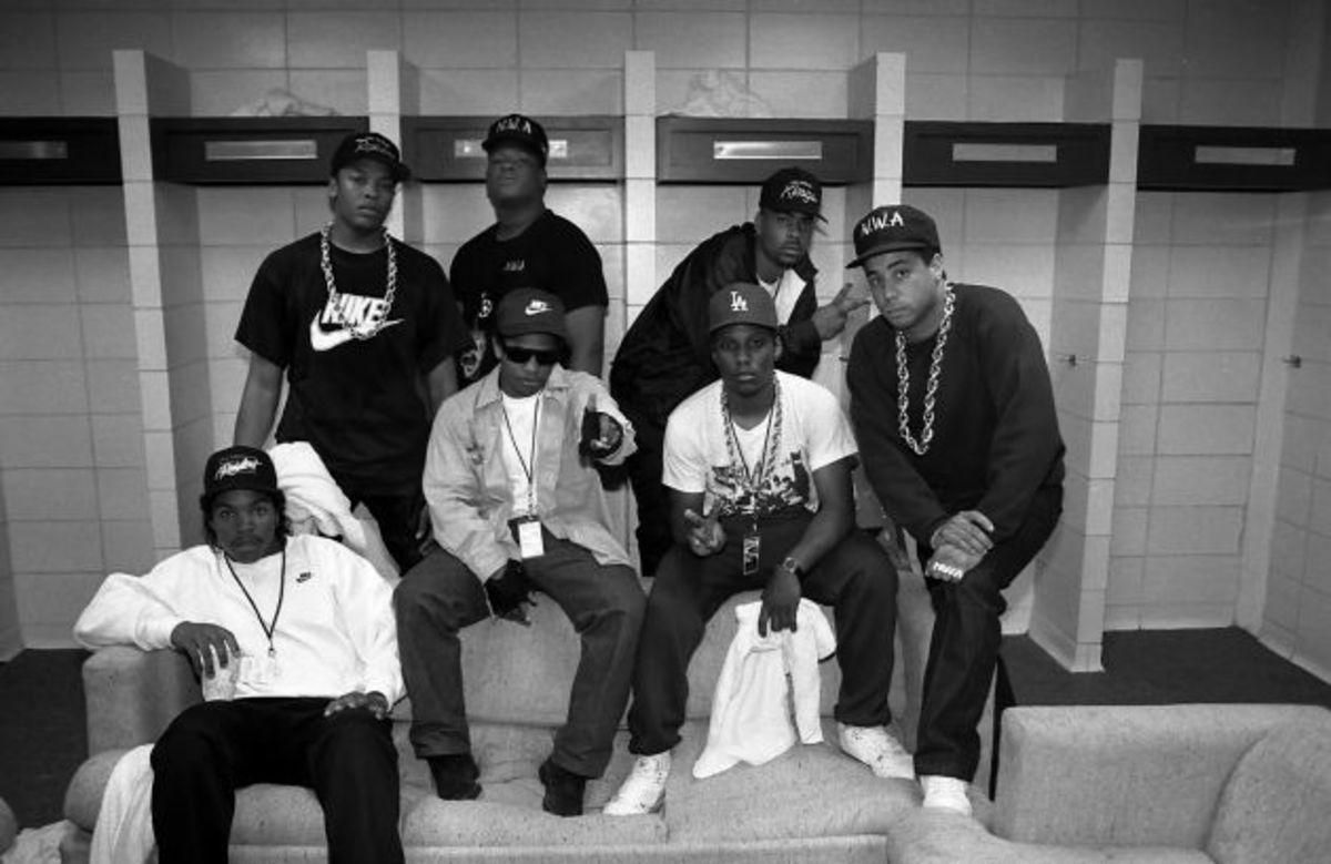 NWA-super-bowl-50-halftime.jpg
