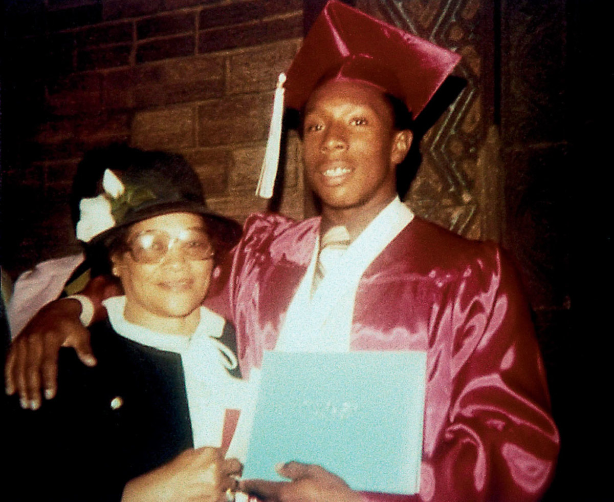 1979-Kirby-Puckett-graduation.jpg