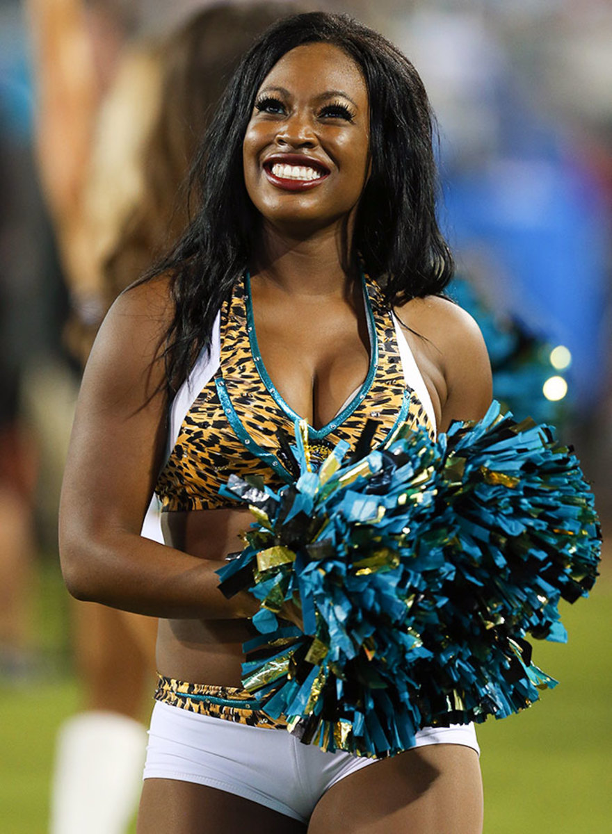 Jacksonville-Jaguars-ROAR-cheerleaders-DFH1503201583_NFL_Jaguars_vs_Lions.jpg